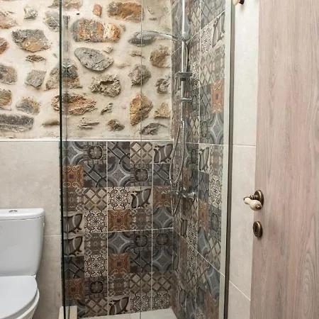 La Baia * Karitsa (Larissa)